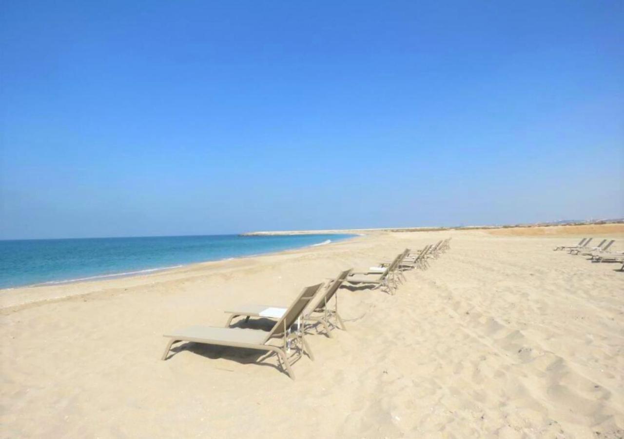Holiday Home 3 Bedroom Seaview Ras al-Khaimah Eksteriør bilde
