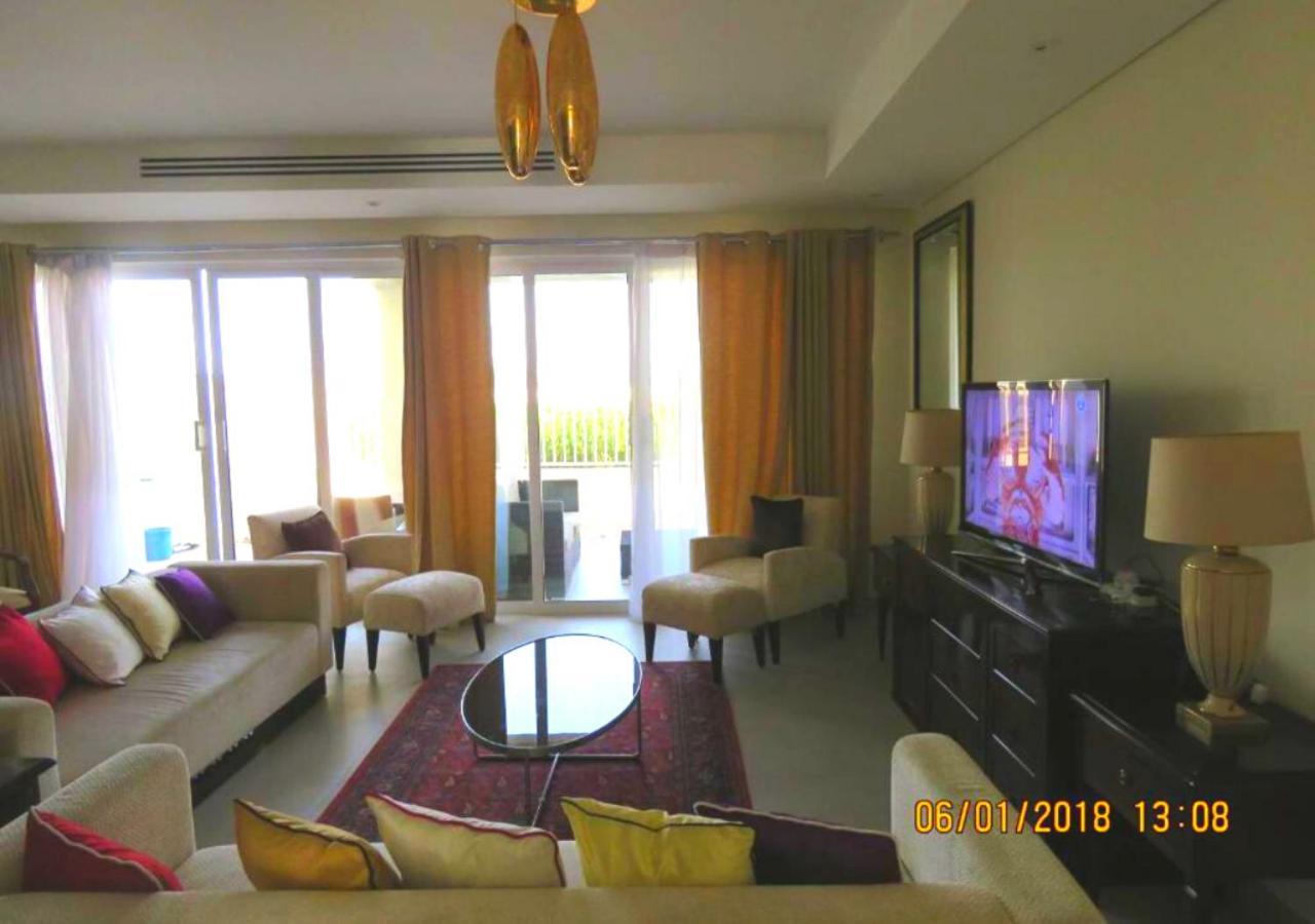 Holiday Home 3 Bedroom Seaview Ras al-Khaimah Eksteriør bilde