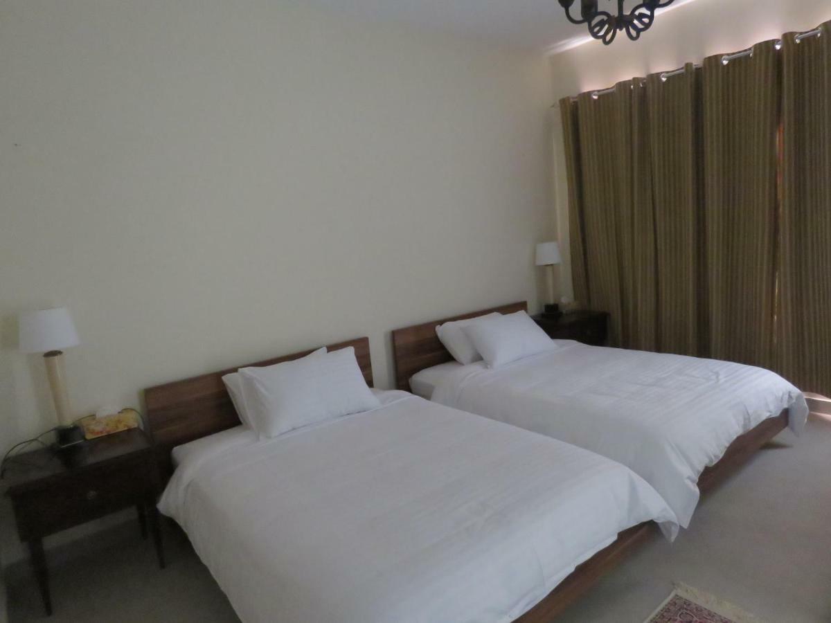 Holiday Home 3 Bedroom Seaview Ras al-Khaimah Eksteriør bilde