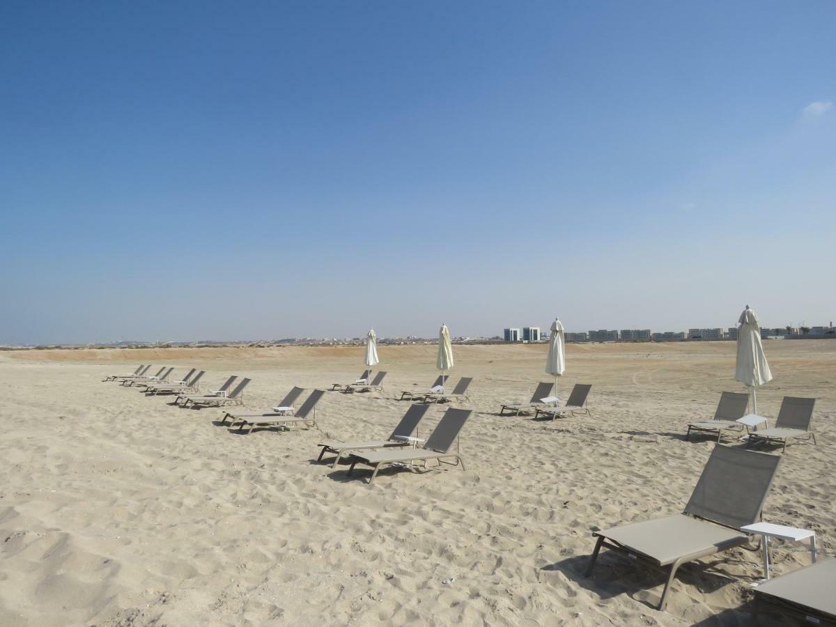 Holiday Home 3 Bedroom Seaview Ras al-Khaimah Eksteriør bilde